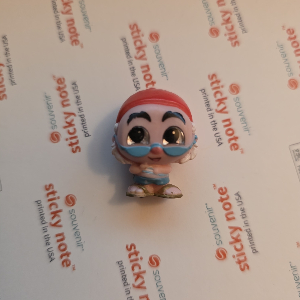 Doorables Moose Brand Disney Peter Pan Smee Small Figure